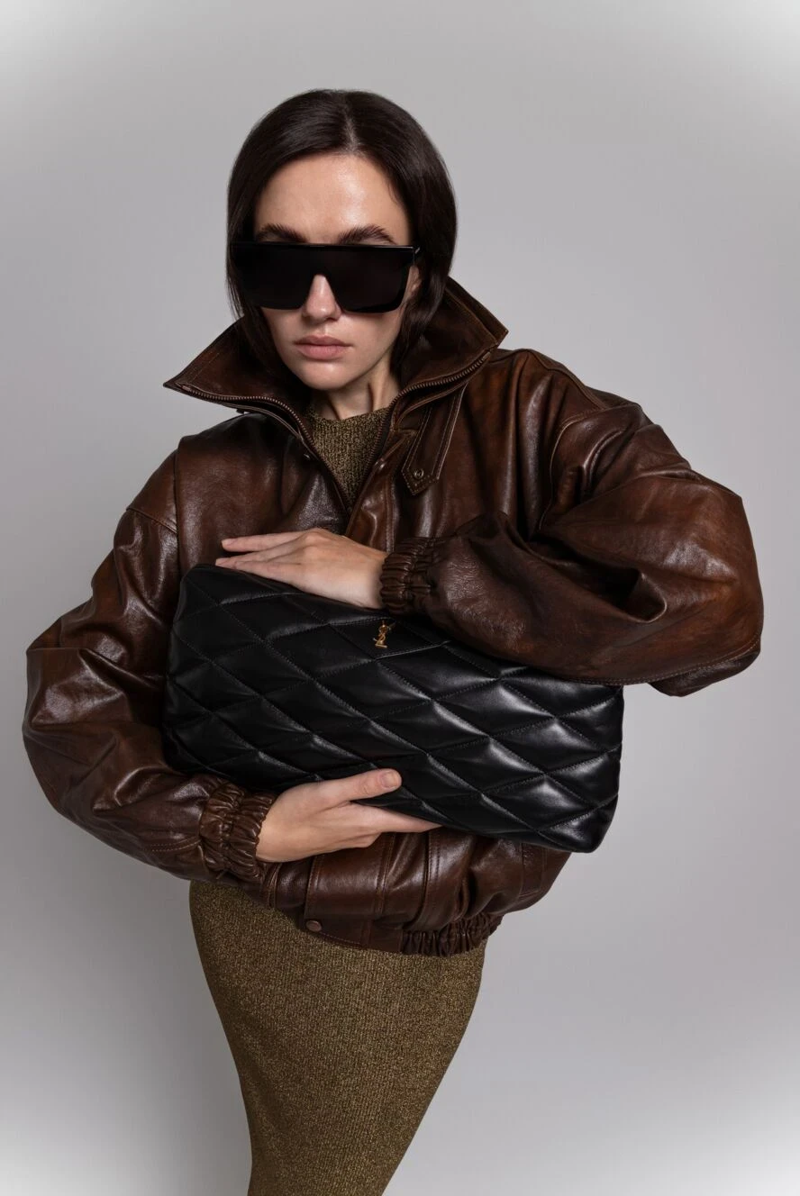 От Sac de Jour до Loulou